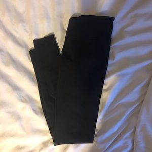Black lulu lemon leggings